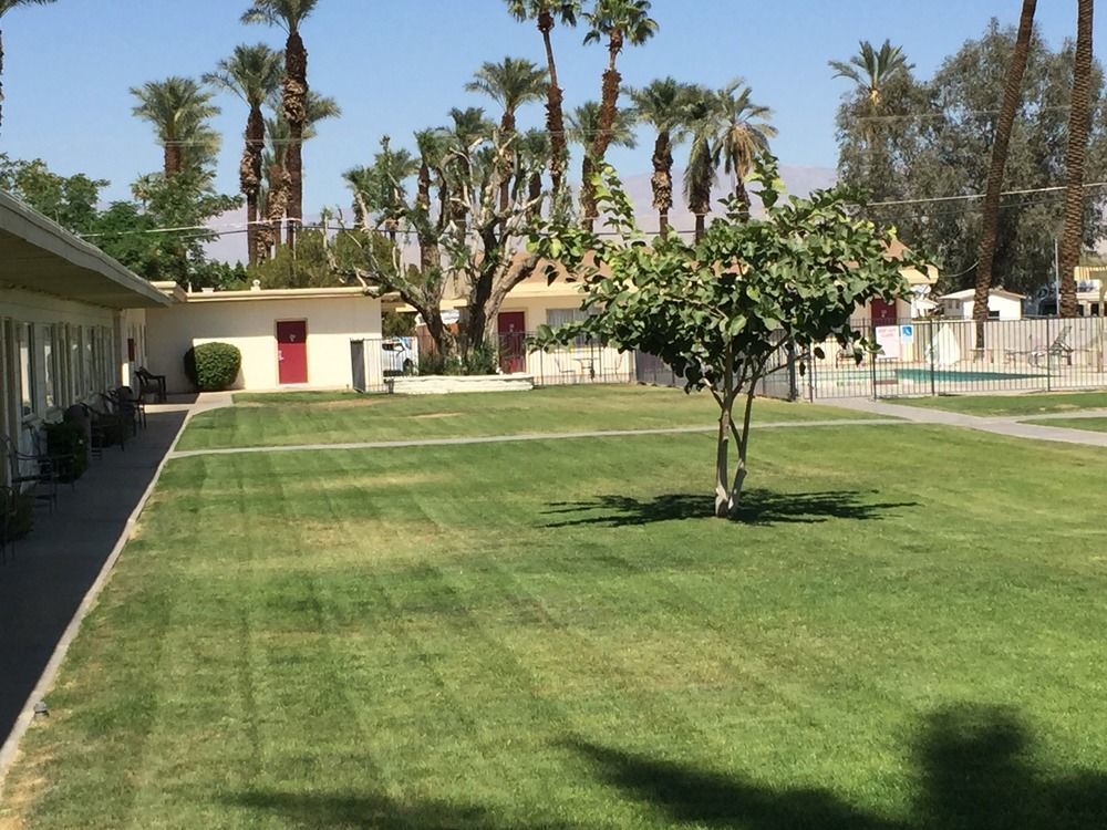 Western Sands Motel Indio Εξωτερικό φωτογραφία