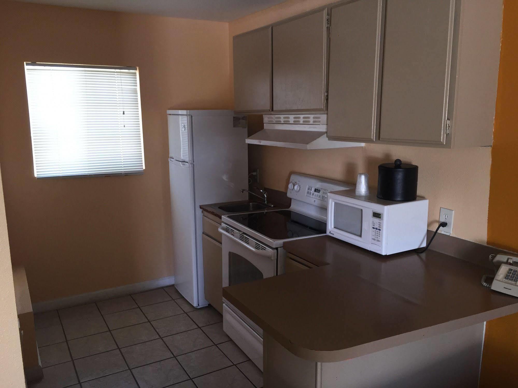 Western Sands Motel Indio Εξωτερικό φωτογραφία
